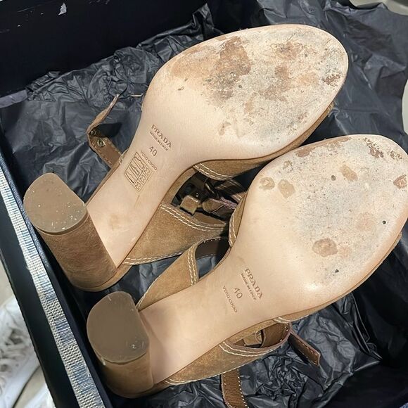 Prada heels - Picture 6 of 6